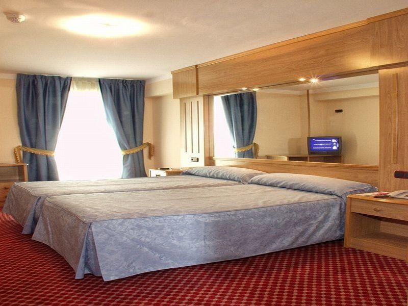Hotel Royal Льянера Экстерьер фото